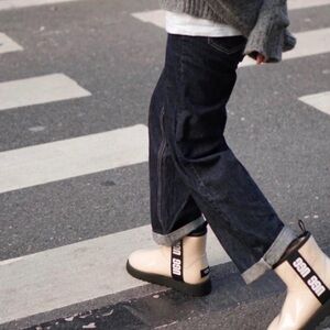 UGG Classic Clear Mini Boot